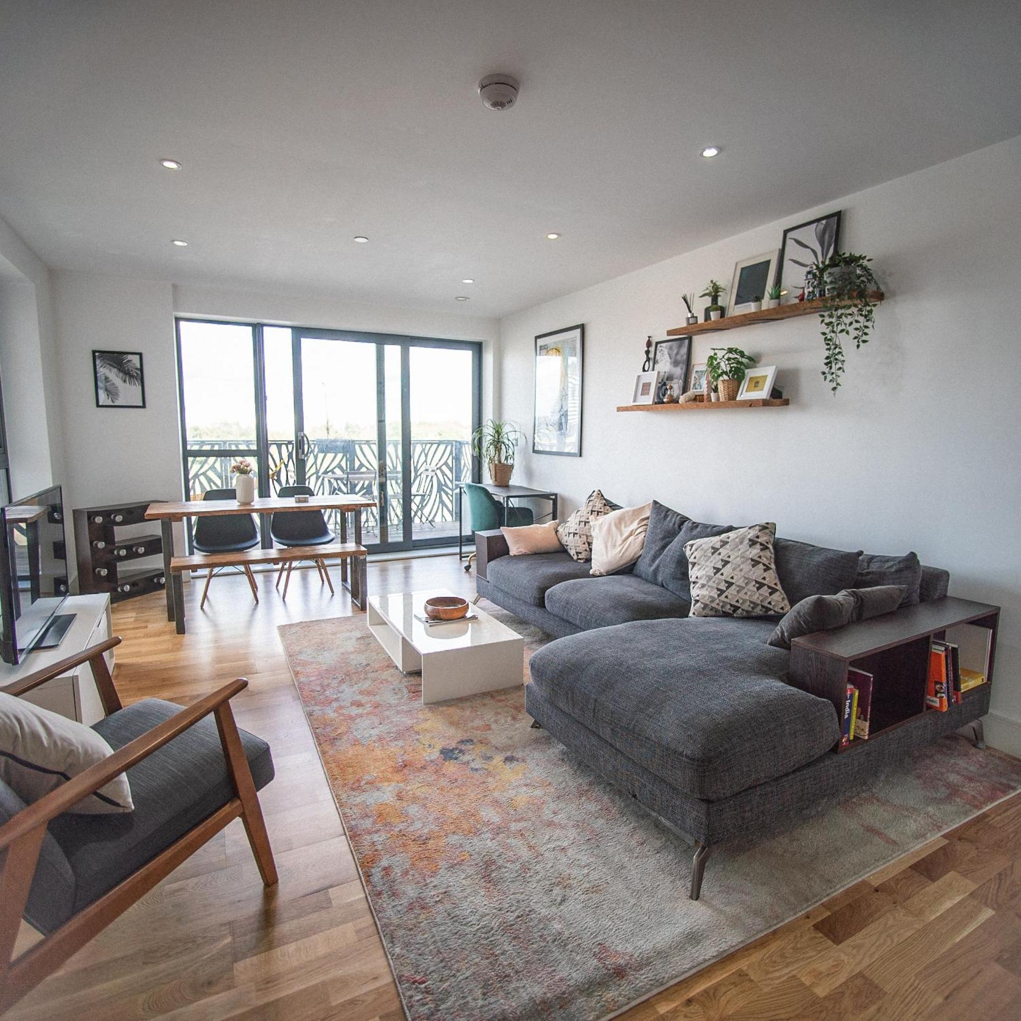 Stunning Riverside View Apartment, Near Canary Wharf & O2 Londra Dış mekan fotoğraf